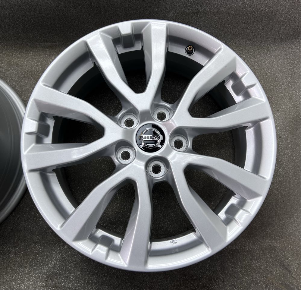 Диски R17 5 114.3 et45 J7 Оригінал Nissan Xtrail rogue ніссан рог