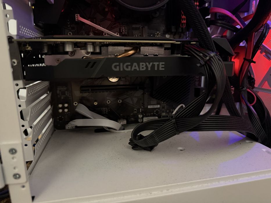 Karta graficzna rtx 2060 6gb JAK NOWE