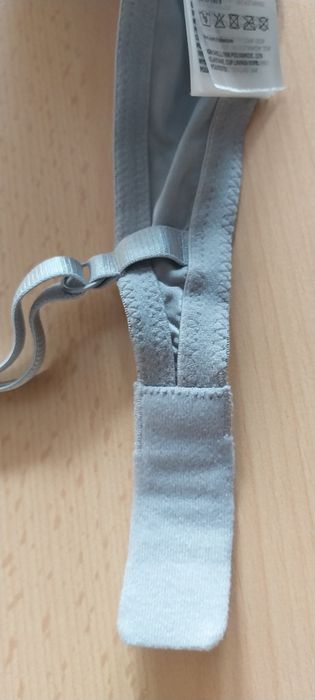 H&M biustonosz push-up 80D