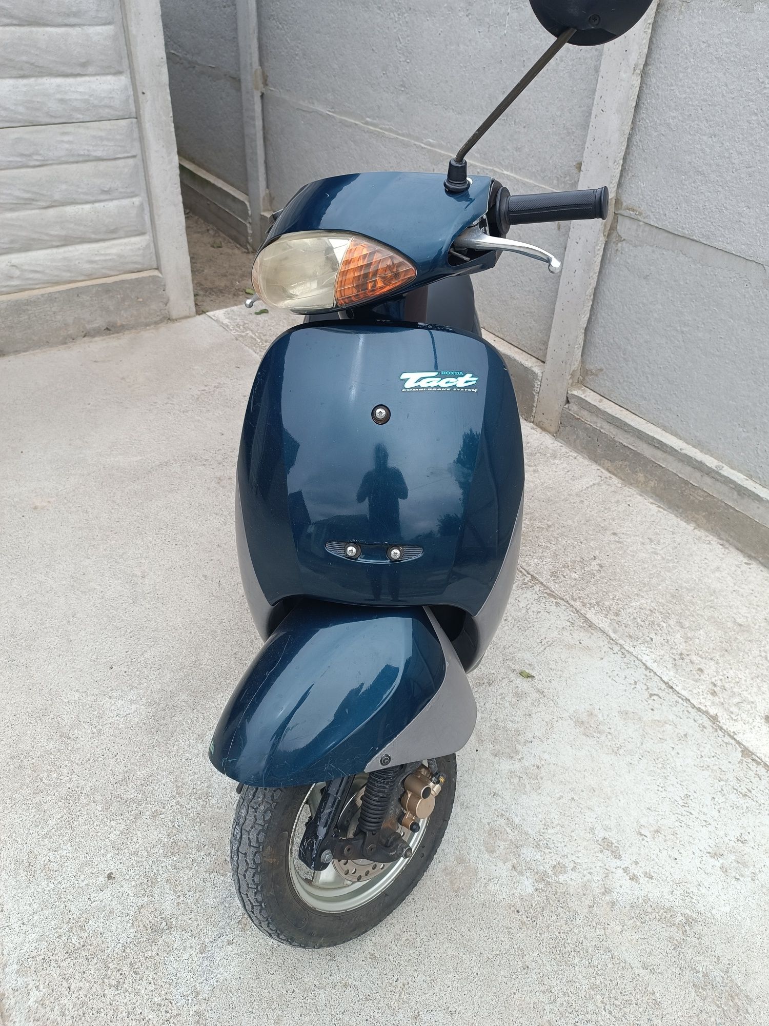 Honda tact af51 скутер терміново