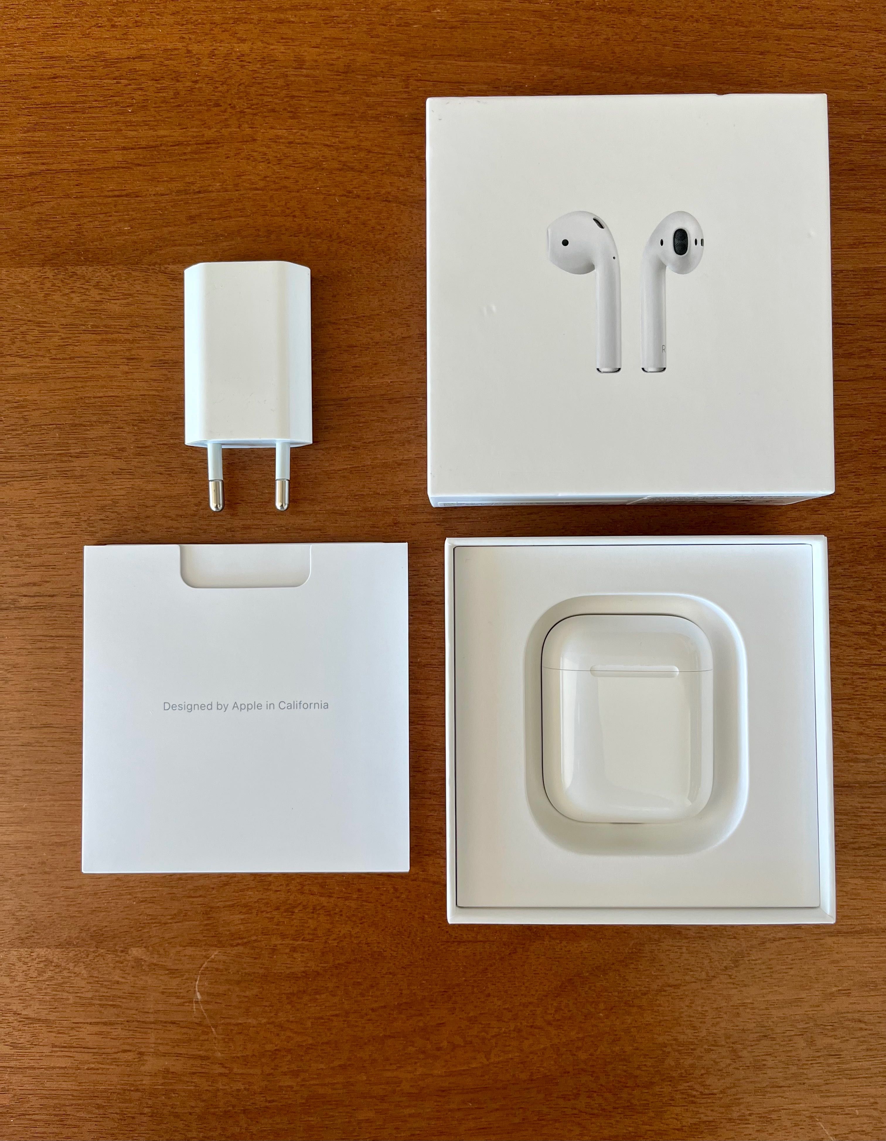 AIRPODS APPLE em ótimo estado