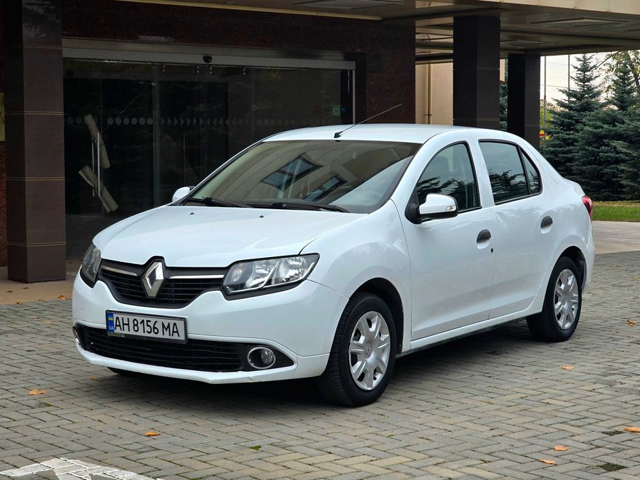 Renault Logan 2013г.в. 1.2, бензин, механика