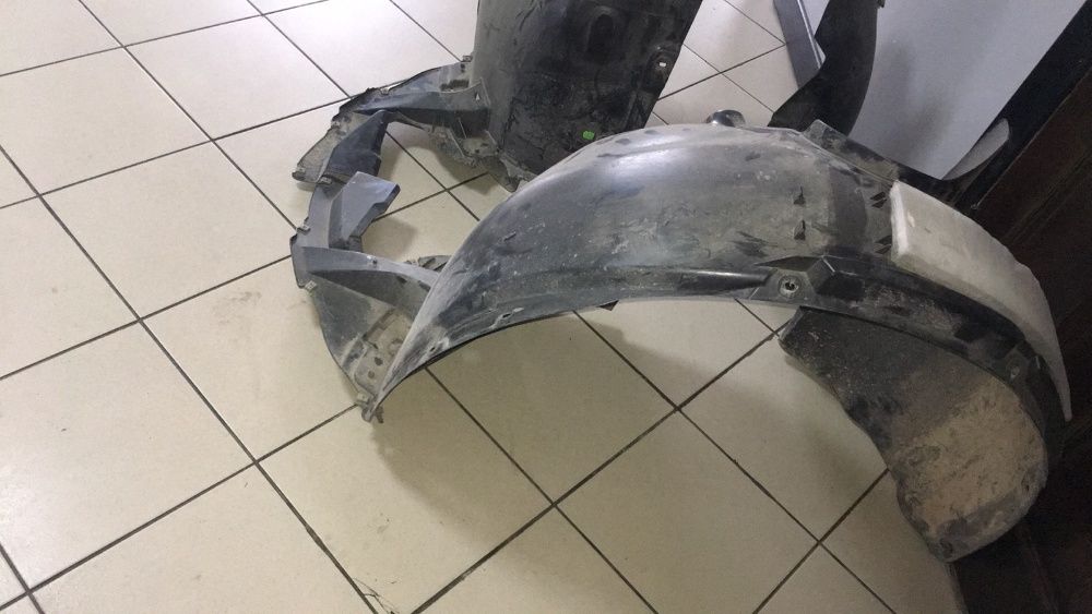 Підкрилок ТІгуан 2019 USA локер