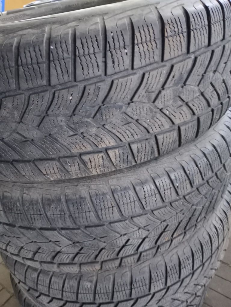 Резина Good Year Ultragrip Ice SUV 225/65 R17