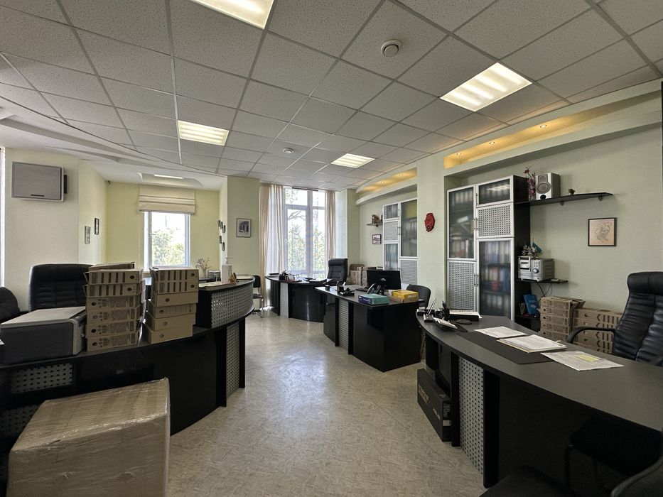 Продаж офісу! Проспект Поля!