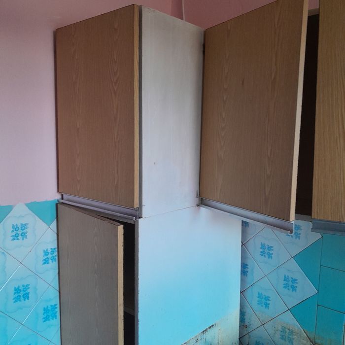 Кухонні шафи, кухня