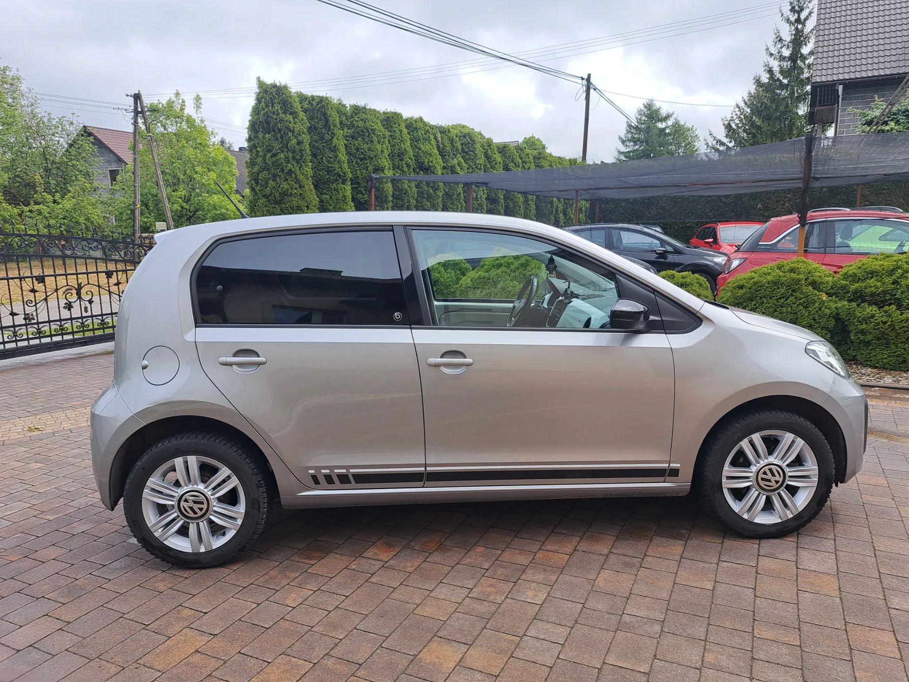 Volkswagen up! 1.0 60 KM BeatsAudio Klimatronik Grzane Fotele