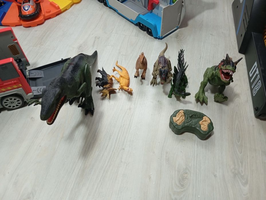 7 Dinossáurios diferentes