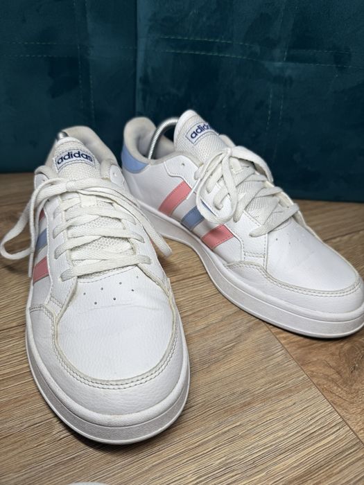 Кросівки Adidas Breaknet