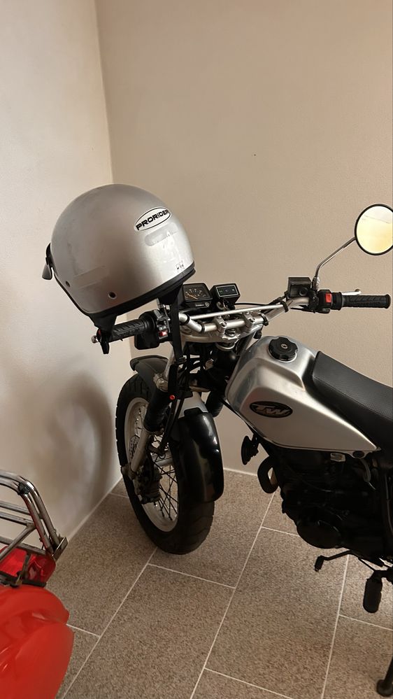 Mota Yamaha tw 125