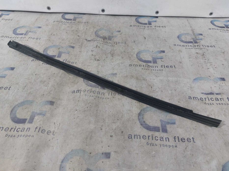 Jeep Patriot 11-17 Молдинг лобового стекла левый / Джип Патриот