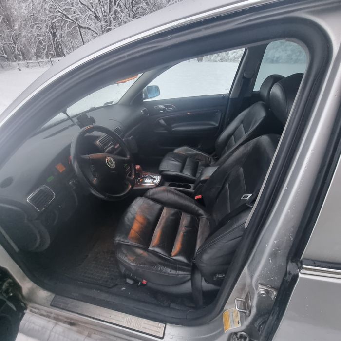 Skoda Superb 2002 lpg 2.8 V6 193 KM automat hak zamiana