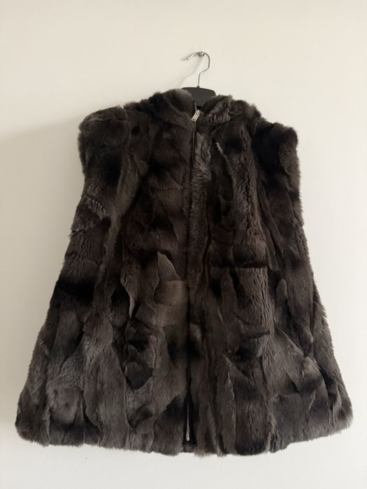 Жилетка з натурального хутра кролика