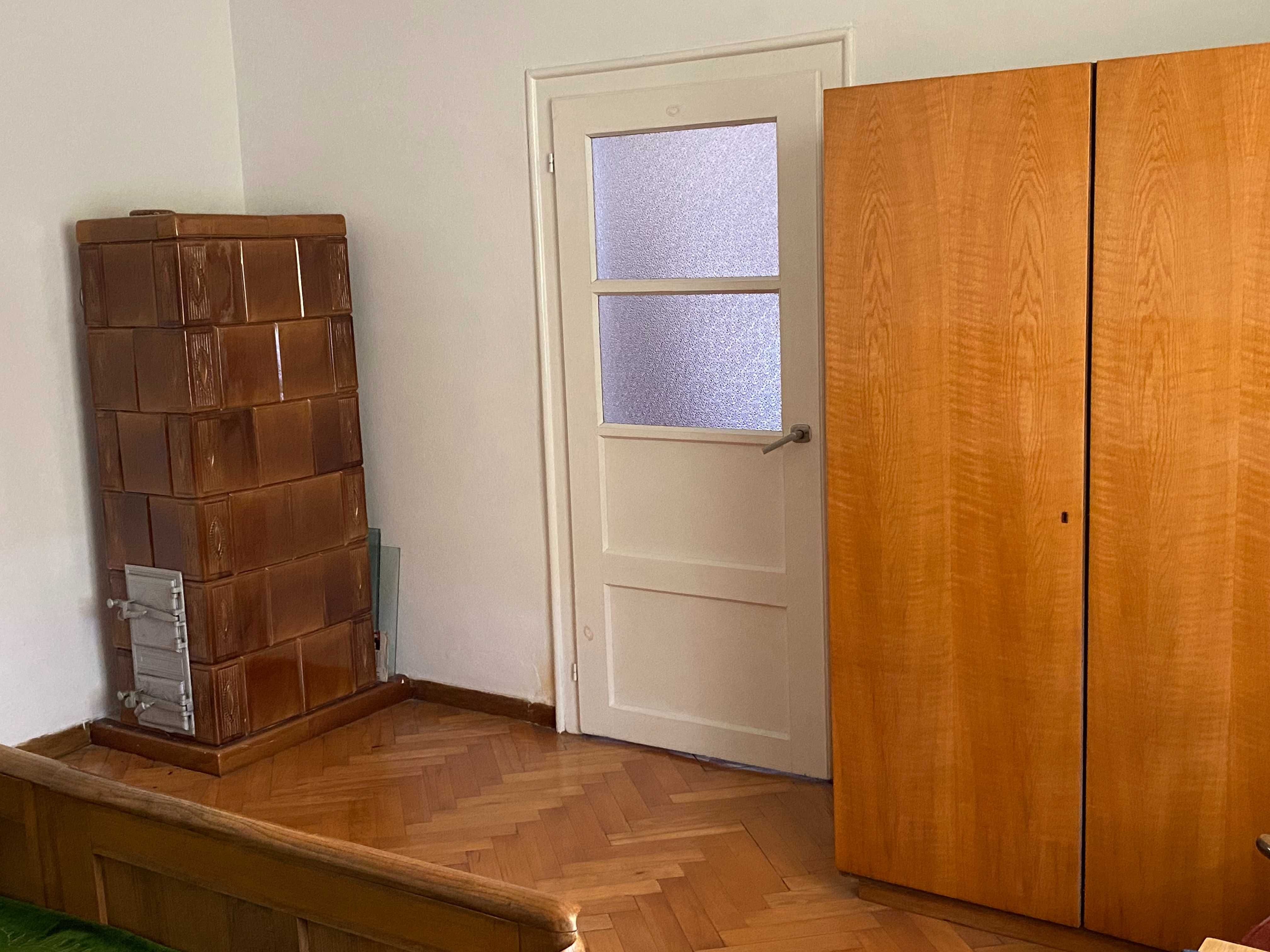 działka z domem i bud. gospodarczym plus 1 ha lasu