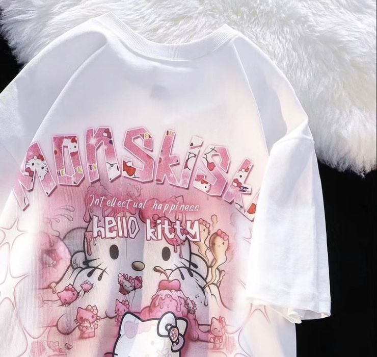 Футболка з Hello Kitty