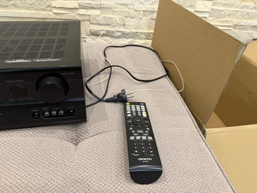 Onkyo TX-SR307 wzmacniacz 5.1