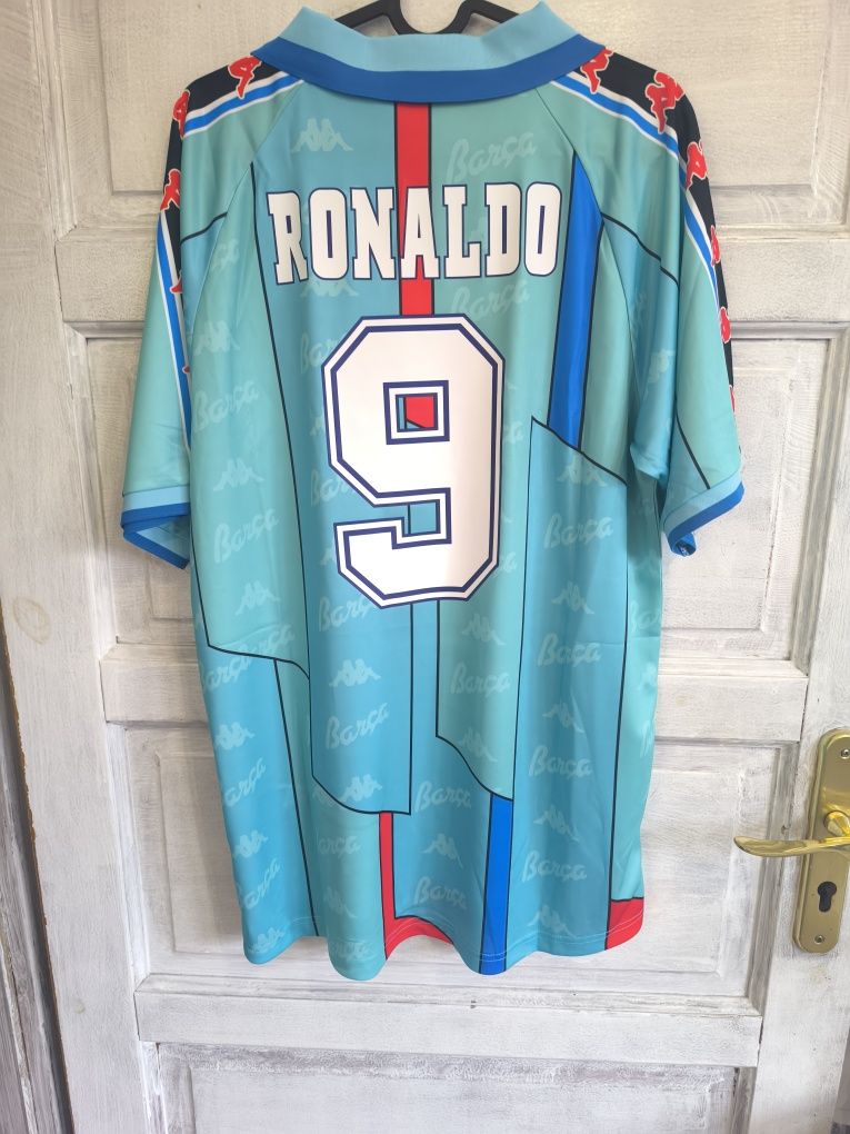 Koszulka Barcelona retro Ronaldo Nazario #9