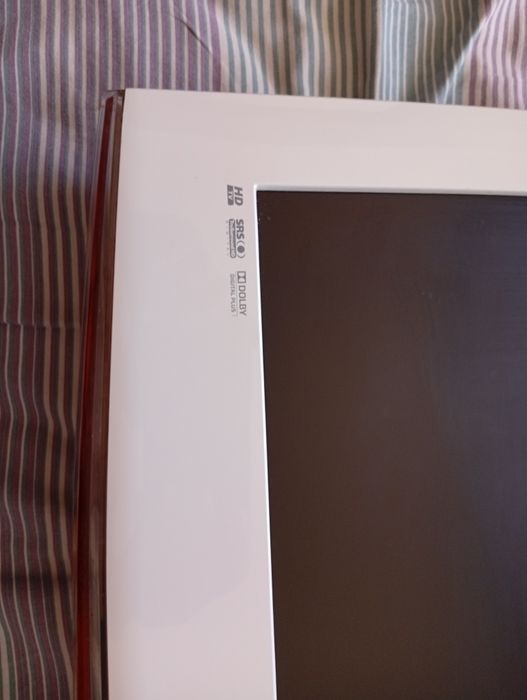 Samsung 55 cm com comando