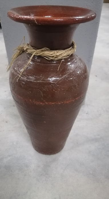 Jarrão em Barro Decorativo Usado