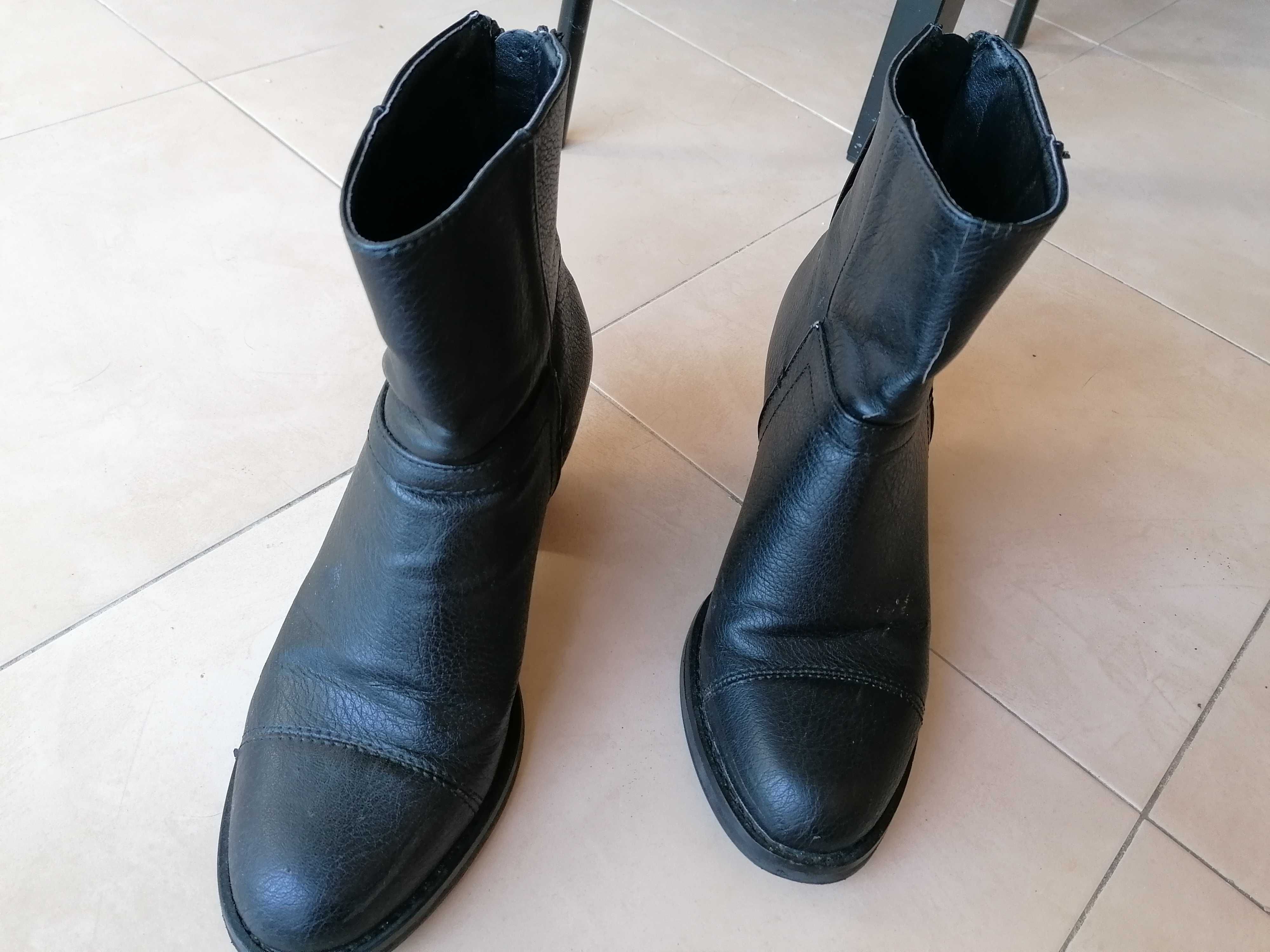 Botas Pretas da Parfois