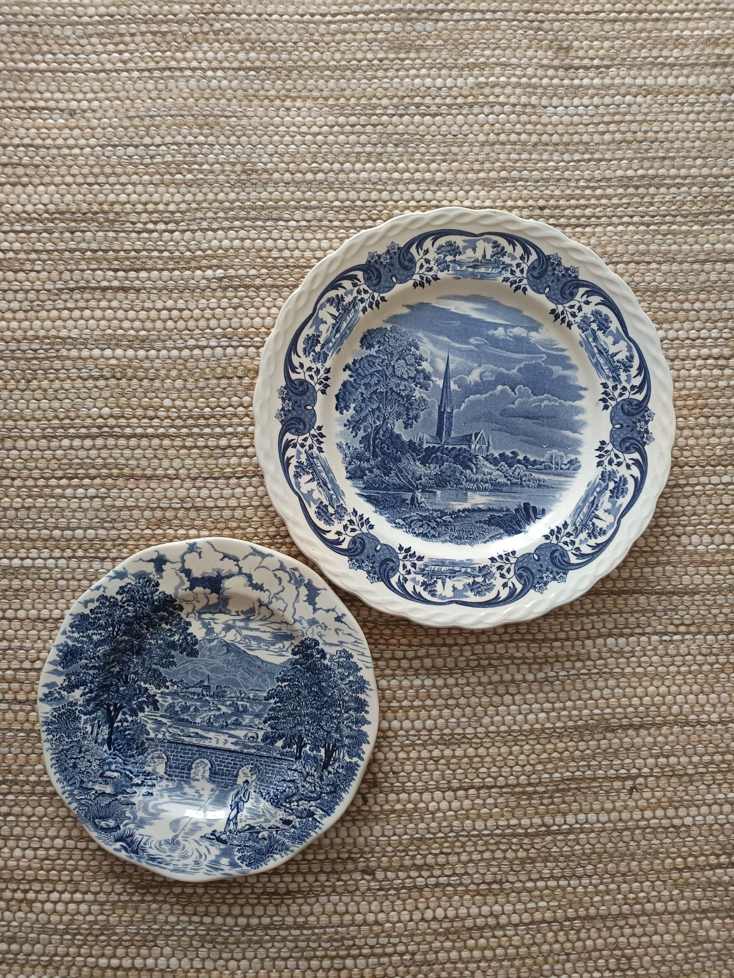 Pratos de Loiça Inglesa
