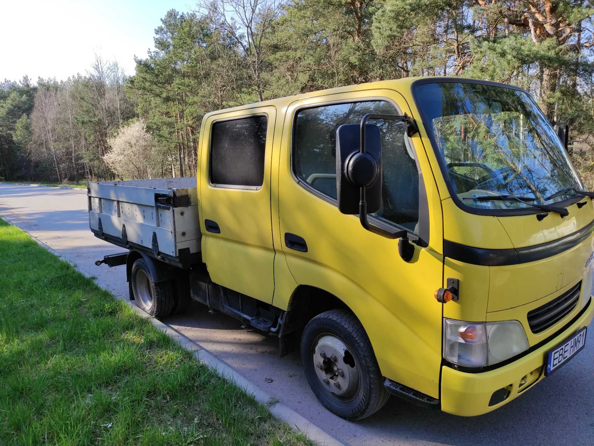 Toyota DYNA dubel kabina "doka" 6 osób 2,5 D4D kat.B