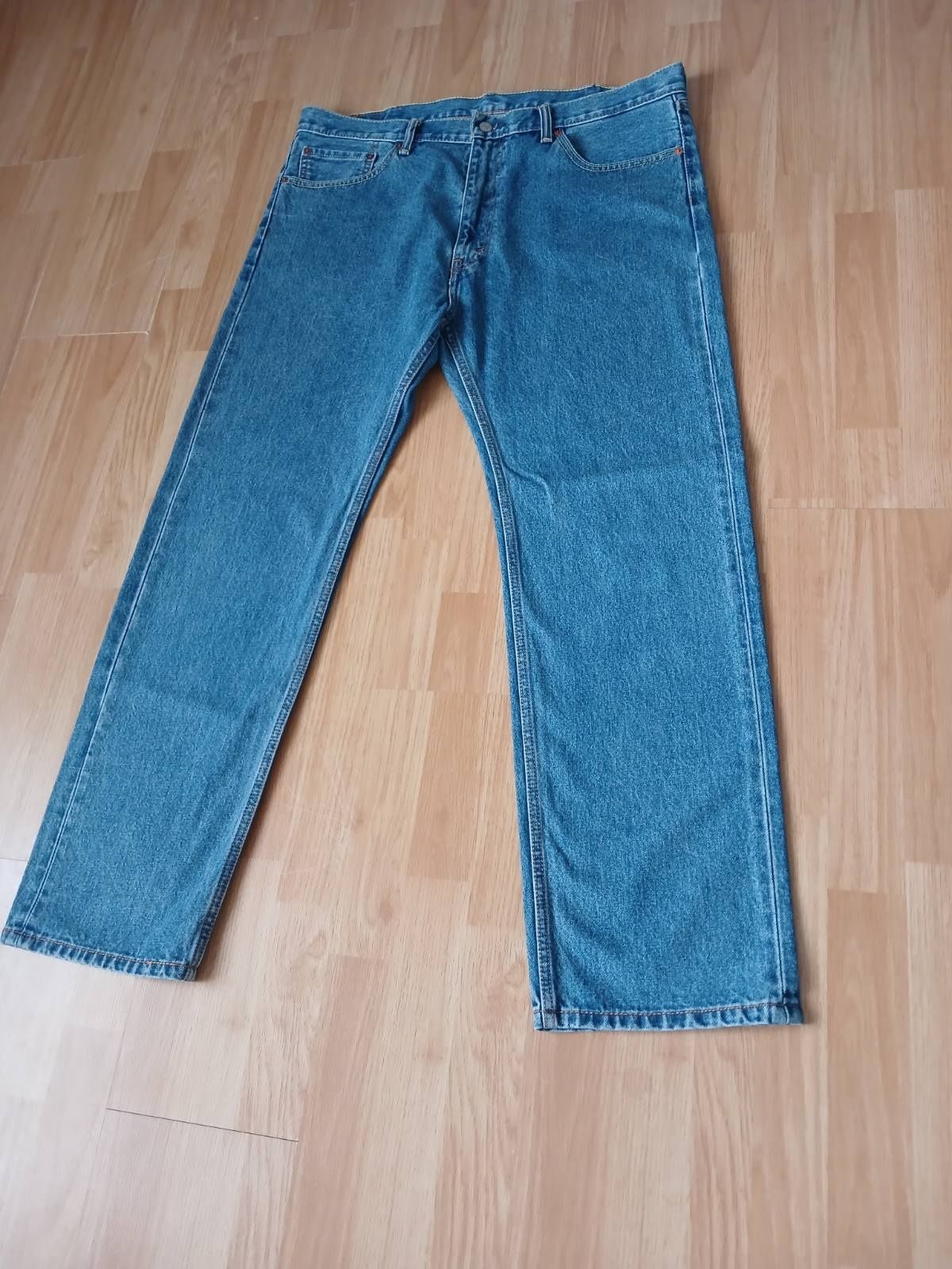 Джинси Levis 505