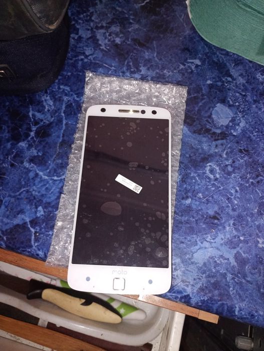 Дисплей для Motorola z force