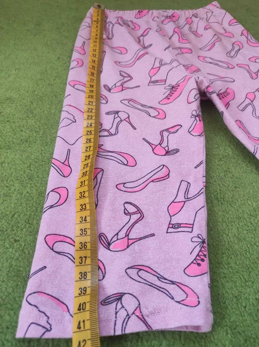 Krótkie legginsy rozm. 122
