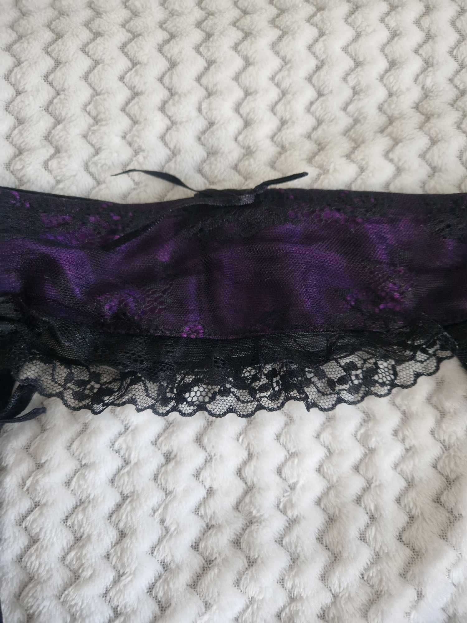 Pas do pończoch fioletowo-czarny koronka rozm. S obwód 76 cm