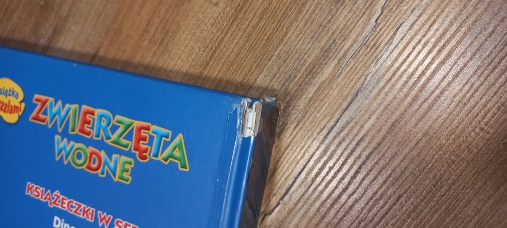 Książka Zwierzęta wodne z 8 układankami puzzle