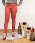Spodnie jeansy czerwone Vero Moda rozm. M