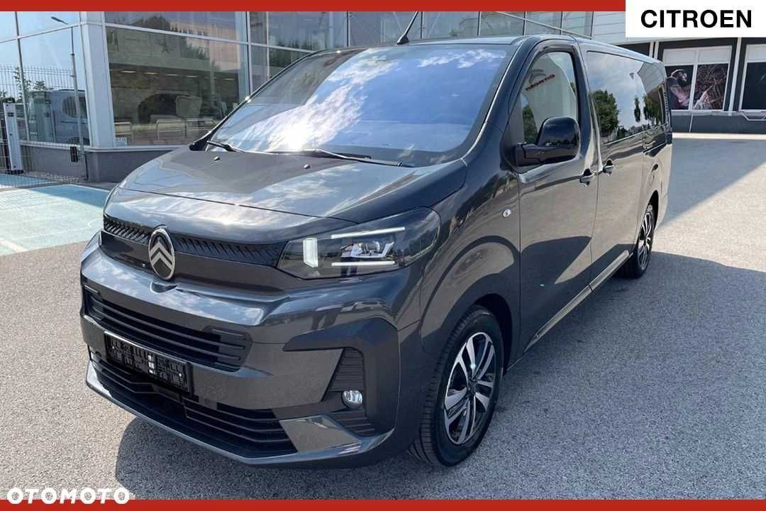 Wynajem busa 9-cio osobowego