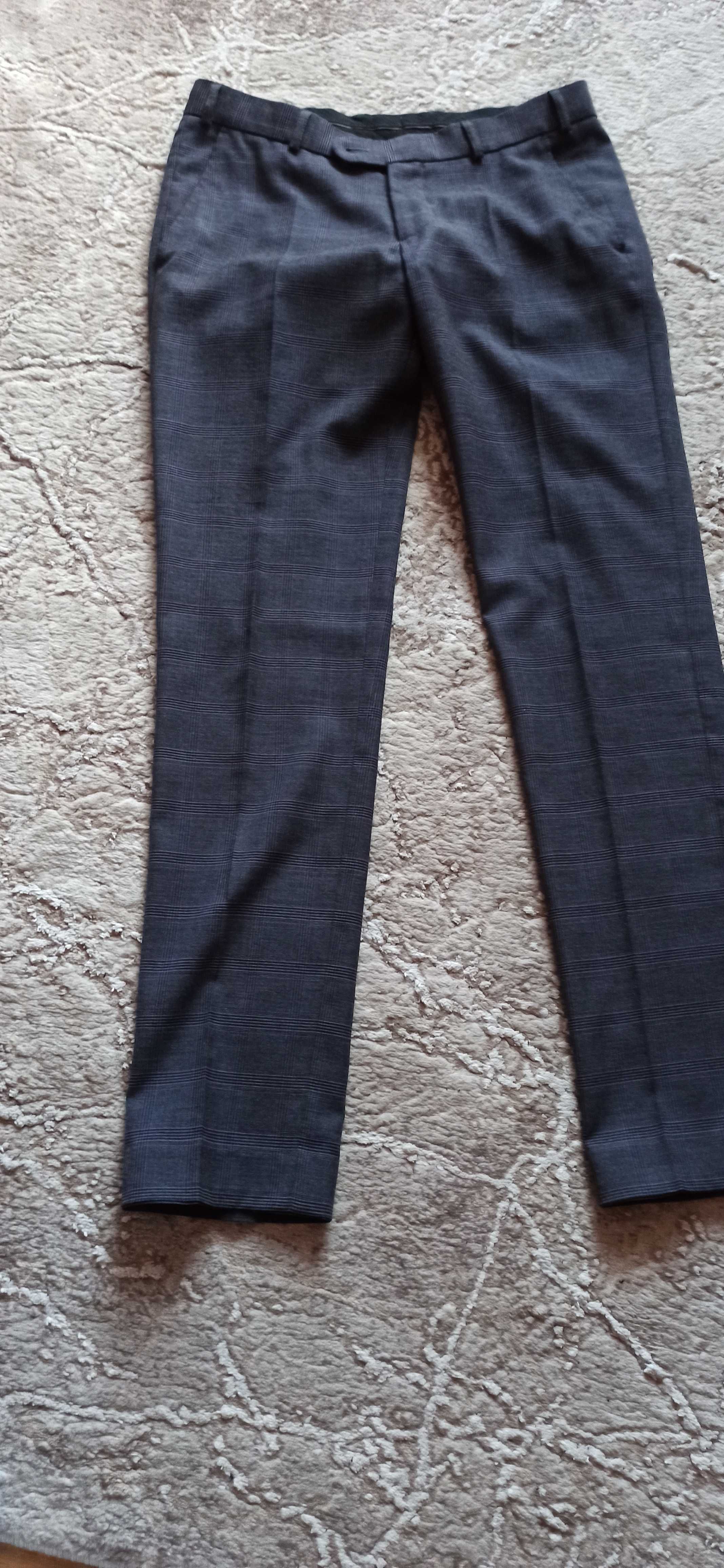 Garnitur Recman j.nowy 182/100/86