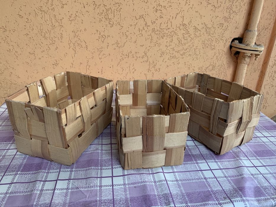 Кошики (корзинки) матеріал - сосна, для полуниці, лохини