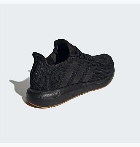 Adidas Swift Run 1.0 30.5 см