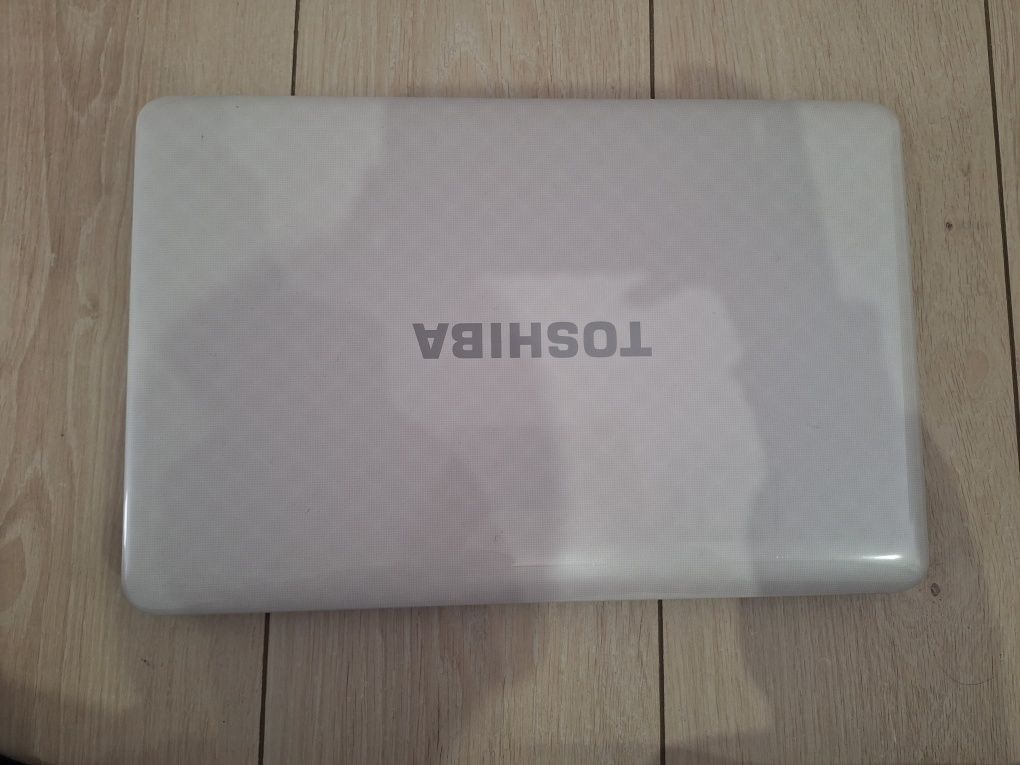 Ноутбук Toshiba L750D