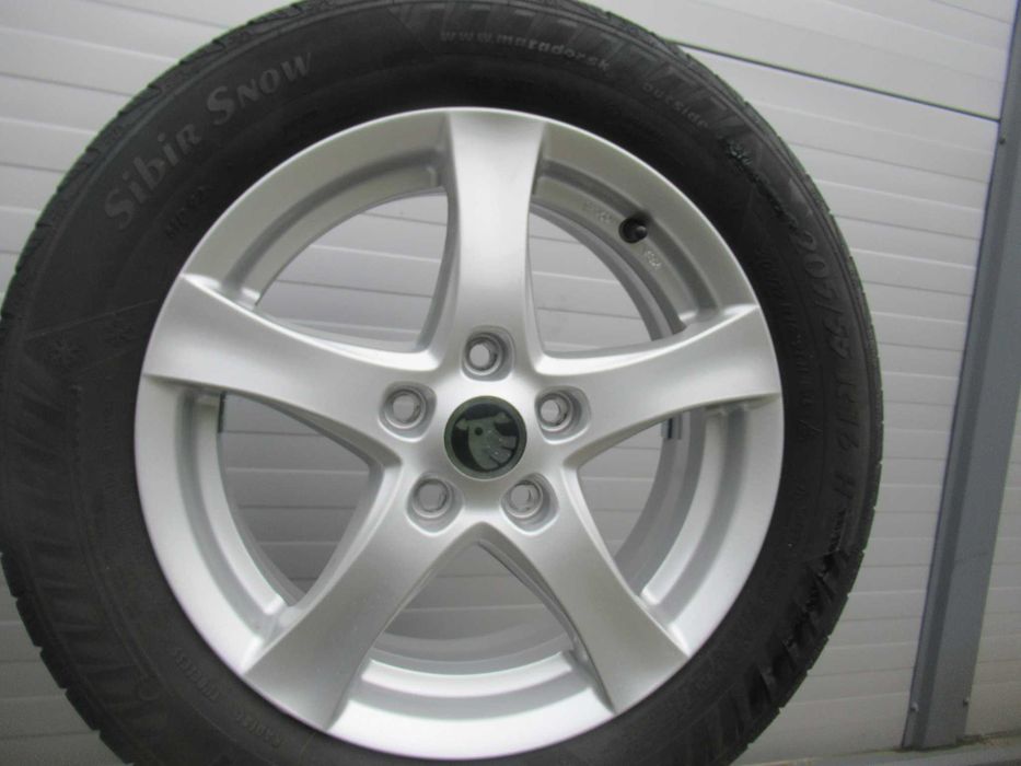 ALU+zima R16 VW Passat,Golf 5,6,7,8,Touran,Caddy,T4, Octavia,LEON 5895