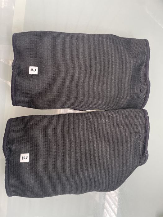 Joelheiras para voleibol