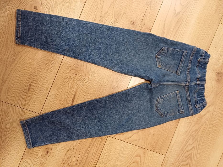 Джинси синього кольору на хлопчика