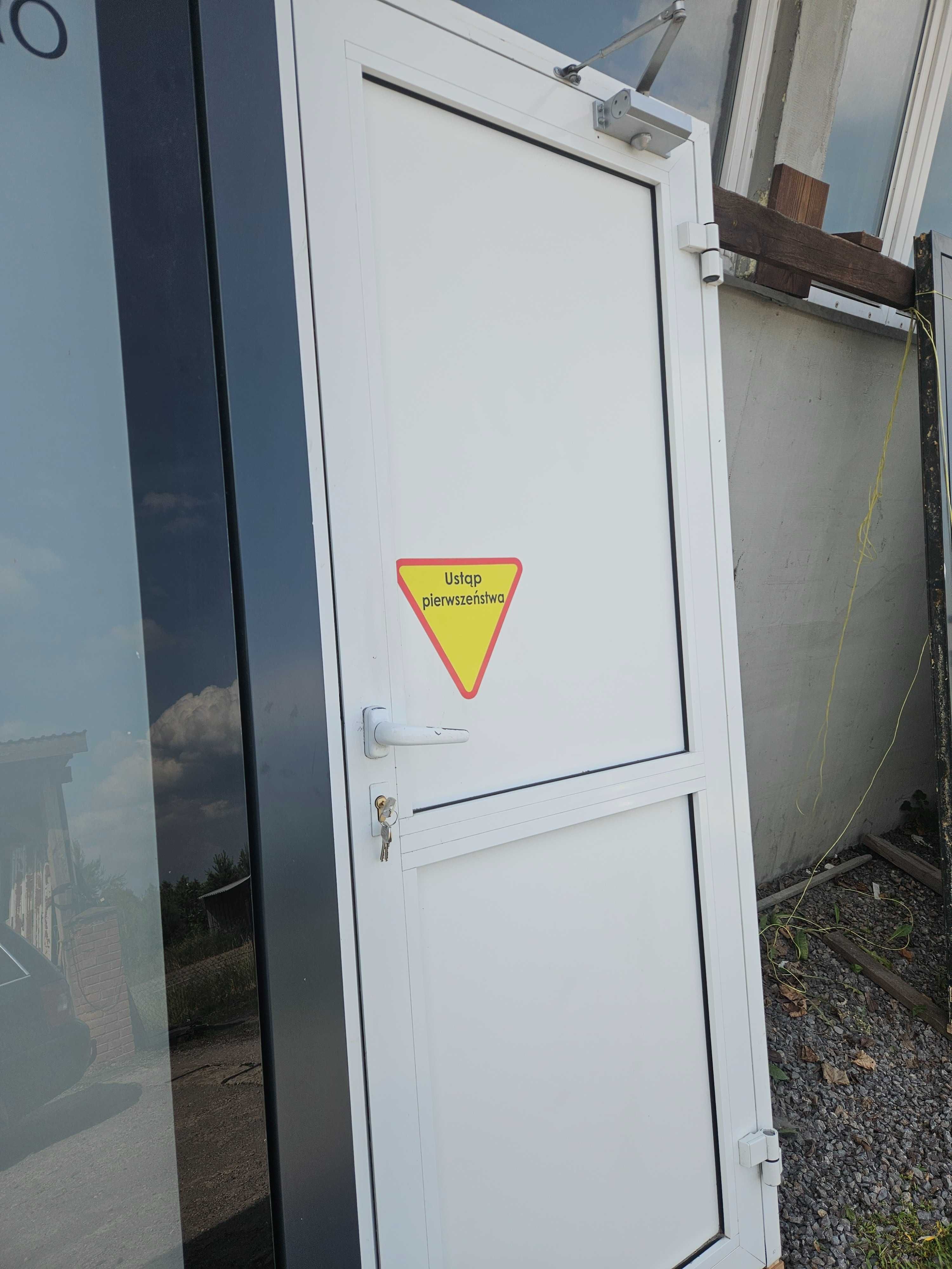 DRZWI Zewnętrzne Aluminiowe Pełne Wejściowe 86x205cm Białe
