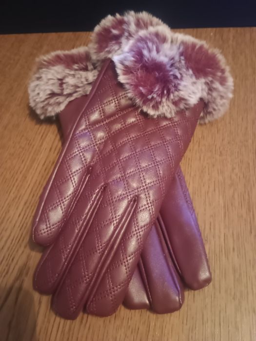 Rękawiczki z futerkiem