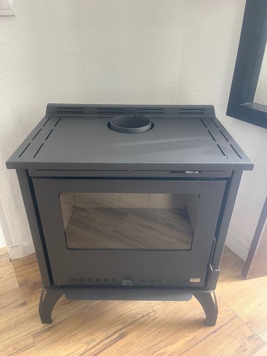 Salamandra a lenha NOVA - nunca usada