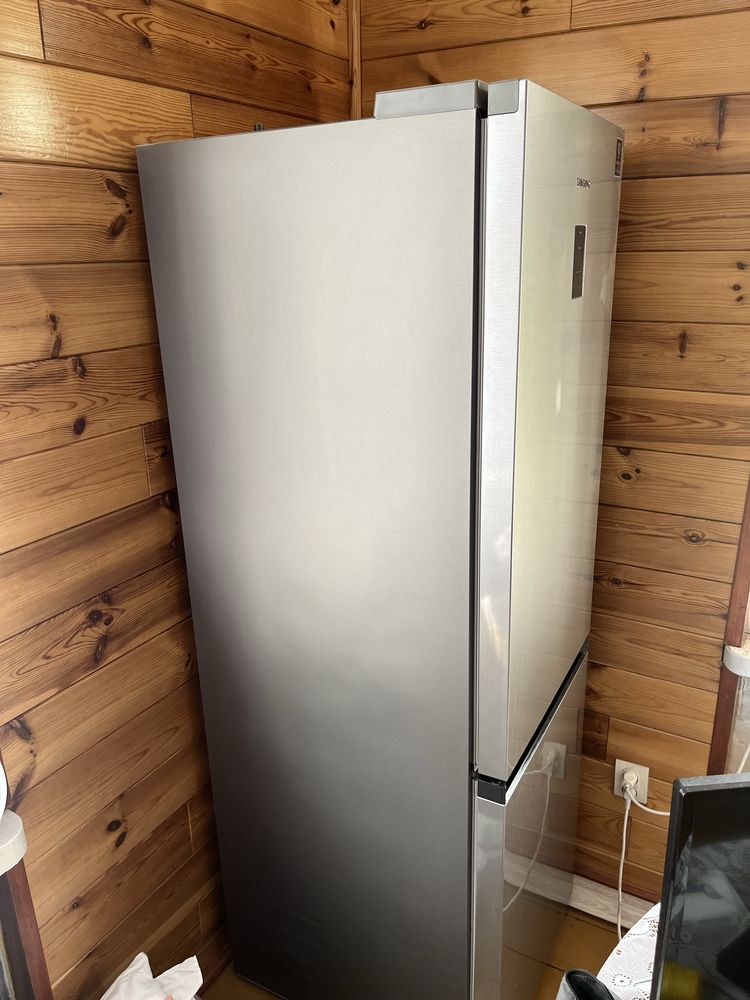 Lodówka Samsung RB34T675ESA