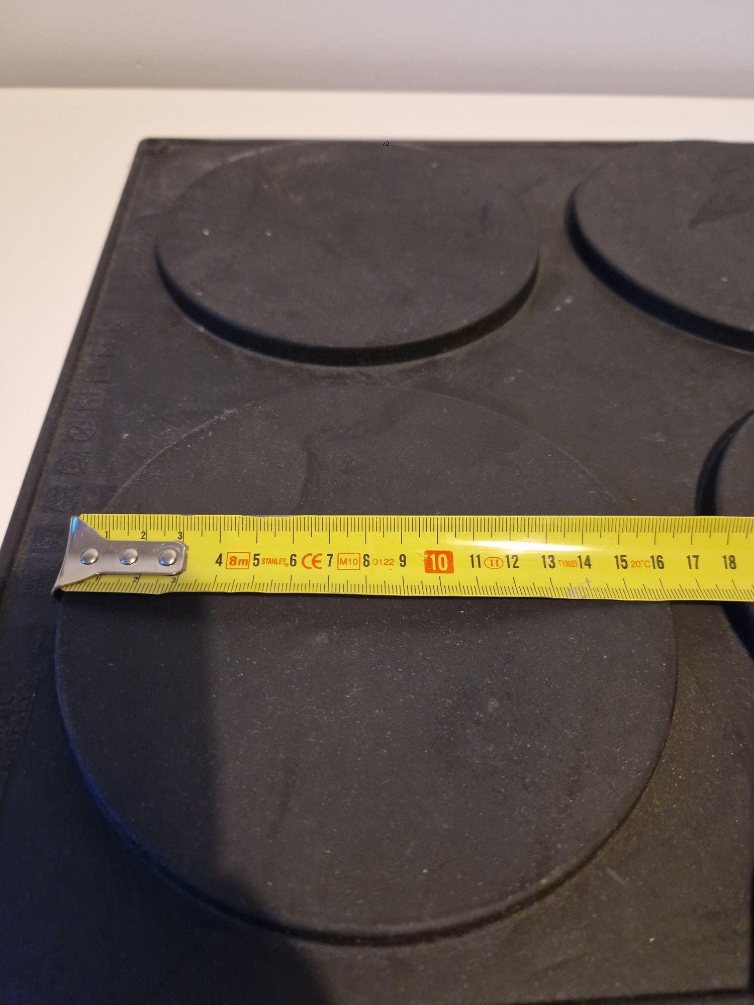 SILIKOMART duża forma silikonowa na 6 dysków ∅ 160 mm