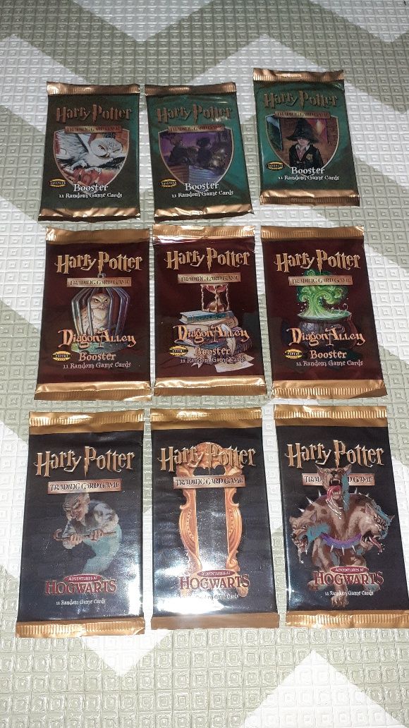 9 x booster Harry Potter set art karty TCG nie Pokemon.
