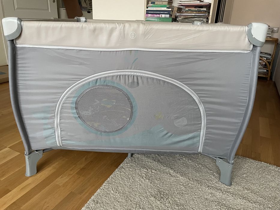 Kojec łóżeczko szare Baby Design 105x105 cm Stan bardzo dobry