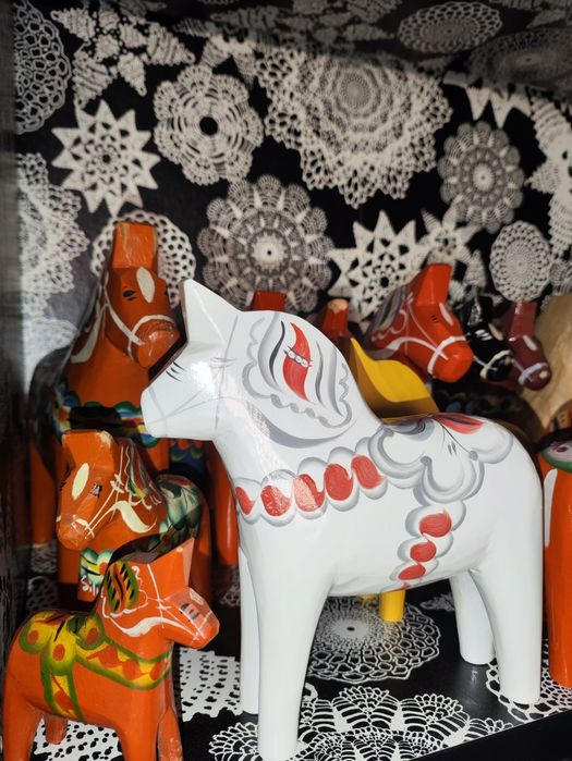 Konik biały 15cm Dalahäst A.OLSSONS Nusnäs SWEDEN ÄKTA cudowny rarytas