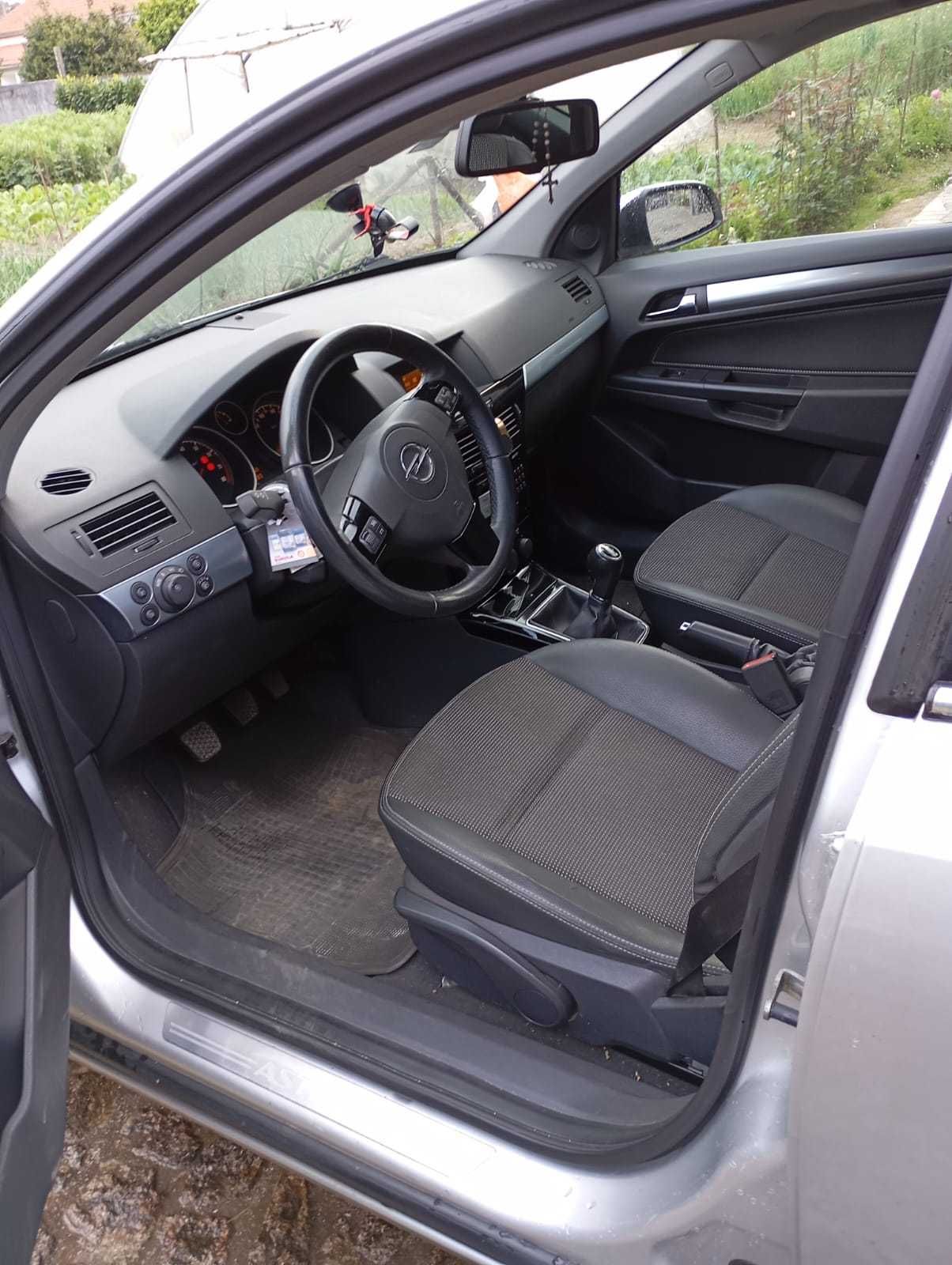 Opel Astra H 2008