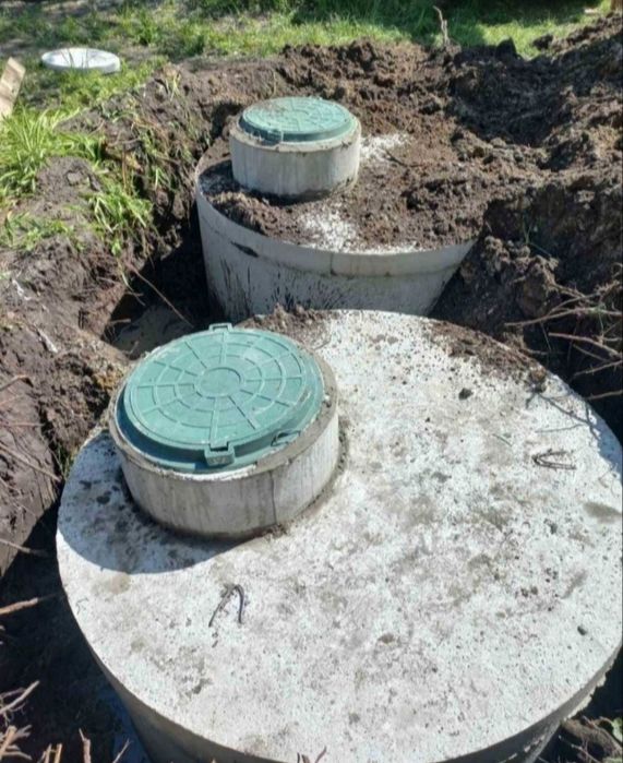 Каналізація в будинку. Копка септика, вигрібної ями с бетонних кілець.